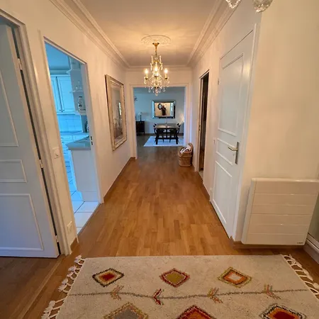 Calme Et Elegance Au Coeur De Tours