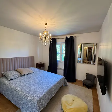 Calme Et Elegance Au Coeur De Lejlighed *