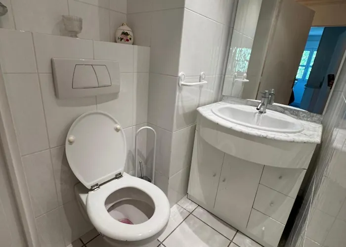 Calme Et élégance Au Cœur De Tours